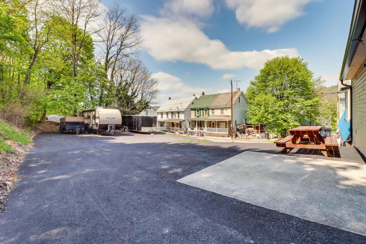 Lansford Vacation Rental Near Pocono Mountains! Barnesville Bagian luar foto